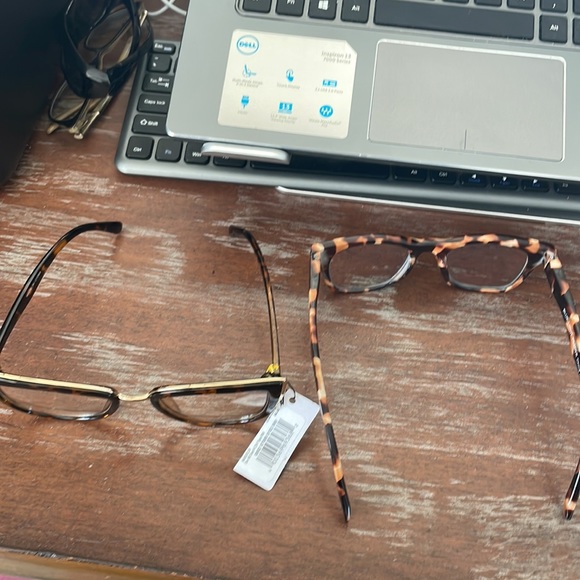 Set of 2 brown tortoise glasses 1 clear lens NWT the other are+2.00 blue light - Picture 15 of 16